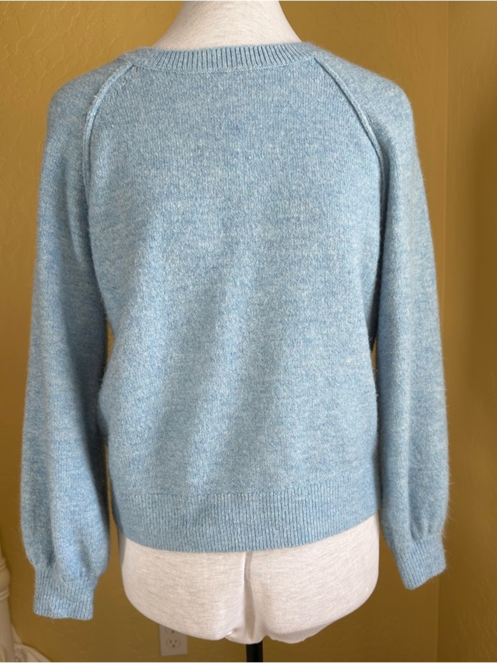 Vince Camuto Light Blue Sweater - Size XS